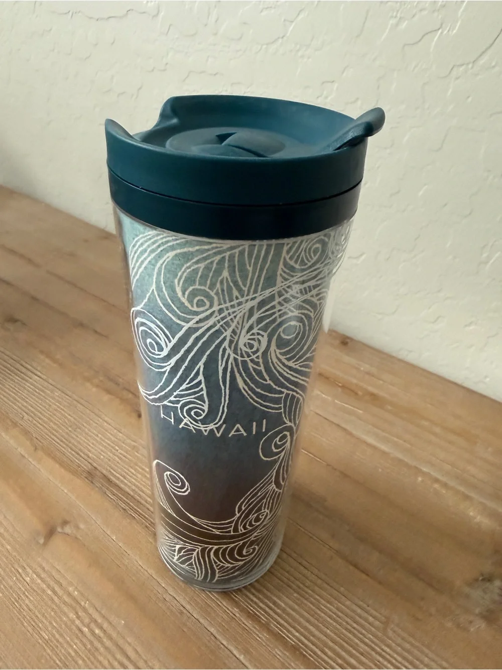 Starbucks Hawaii Travel Tumbler Coffee Cup Teal 16 oz Hawaiian Wave Design